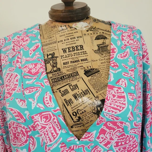 Elegant V-Neck Long Sleeve Dress - Pink and Blue - Picture 3 of 4